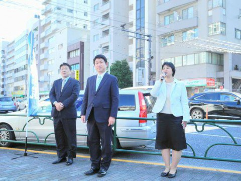 曙橋駅前にて公明党新宿総支部の新春街頭演説会を行いました。